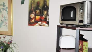 Chambre Standard, 2 grands lits | Micro-ondes