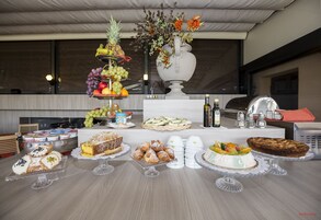 Colazione a buffet inclusa, servita tutte le mattine 