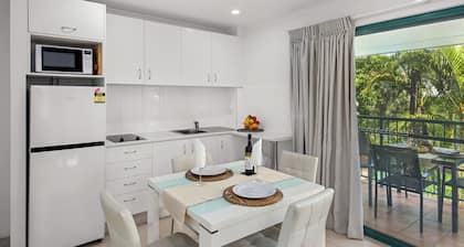 Chez Noosa Holiday Apartments