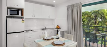 Chez Noosa Holiday Apartments