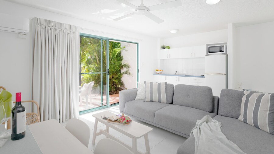 Chez Noosa Holiday Apartments