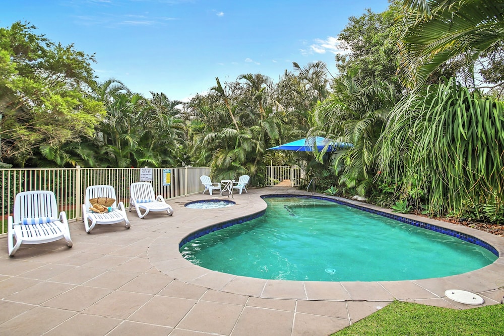 Chez Noosa Holiday Apartments by null