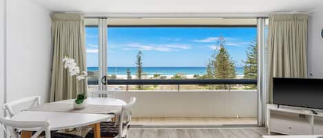 1 Bedroom Superior Apartment