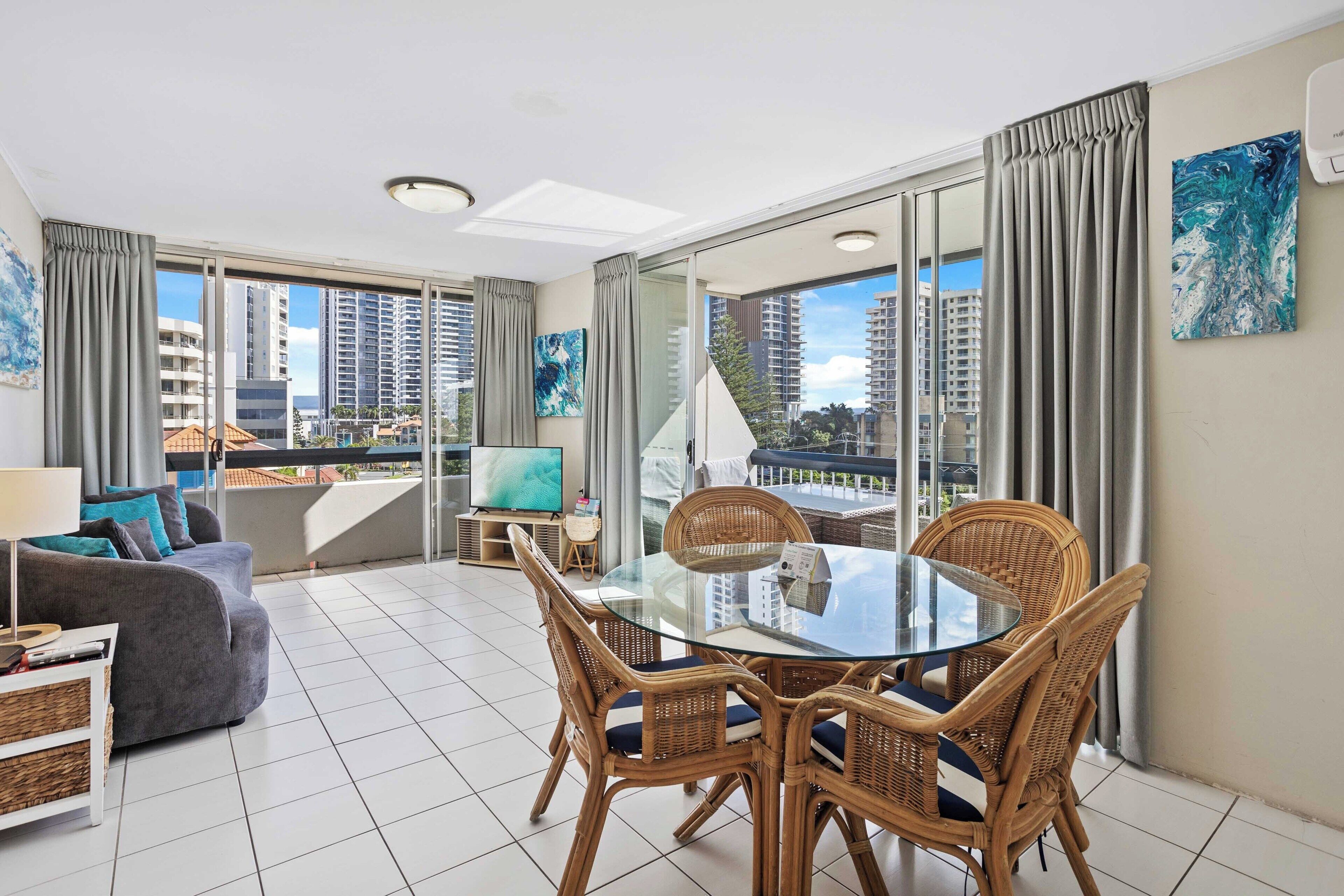 Photo - Hi Ho Beach Apartments