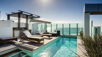 Sub-Penthouse, 2 Bedrooms, Private Pool | Terrace/patio