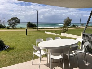 2 Bedroom Ground Floor Superior Apartment | Terrace/patio - San Simeon Apartments (Tugun)
