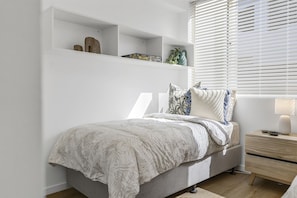 Extra beds - The Hill Apartments (Currumbin)