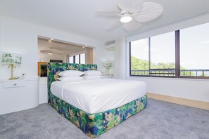 Appartamento panoramico | Una scrivania, insonorizzazione, ferro/asse da stiro, Wi-Fi gratuito