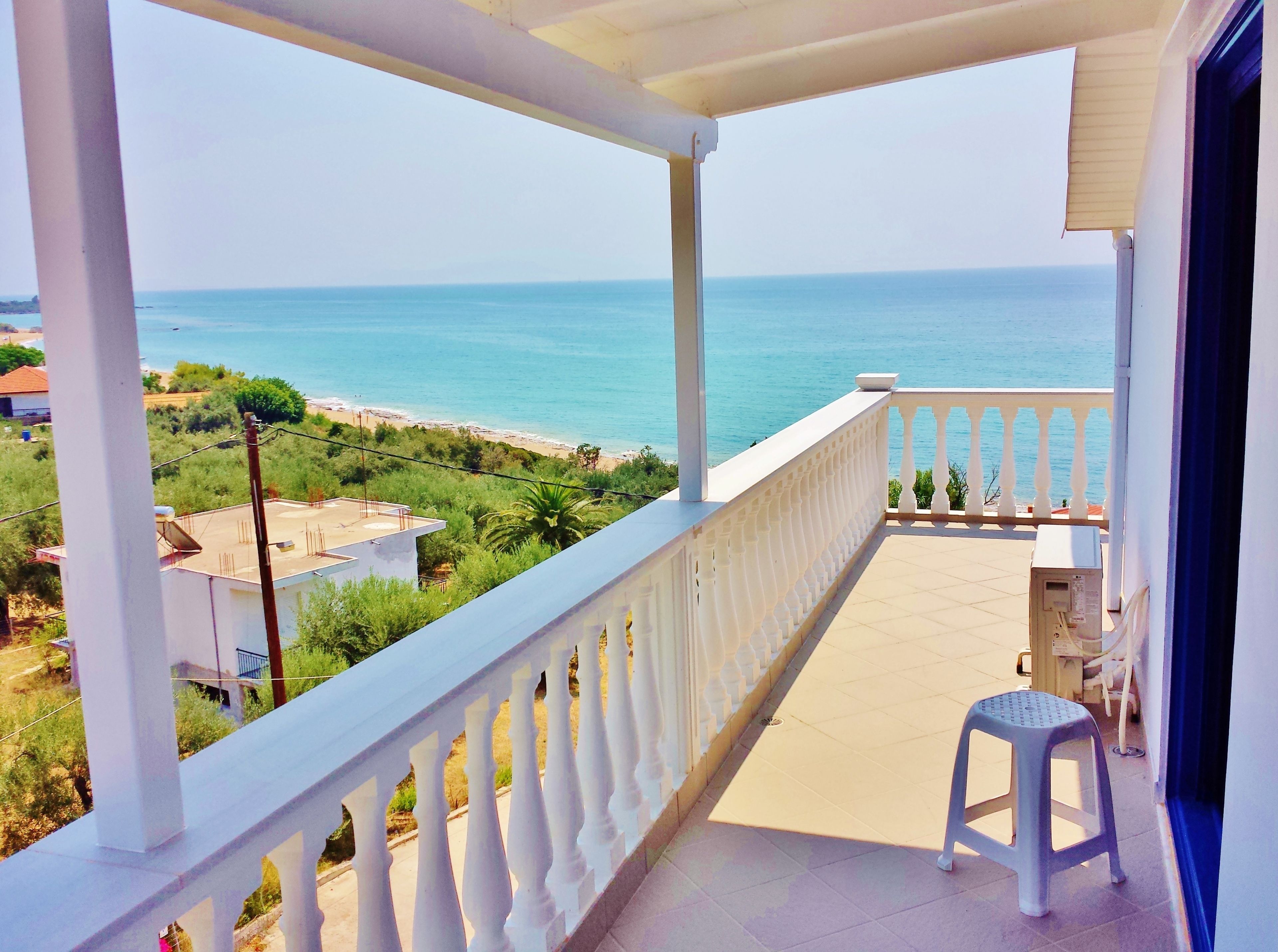 luxury suite, 2 bedrooms, sea view (with kitchen) | balcony