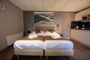 Standard Studio | In-room safe, desk, free WiFi, wheelchair access