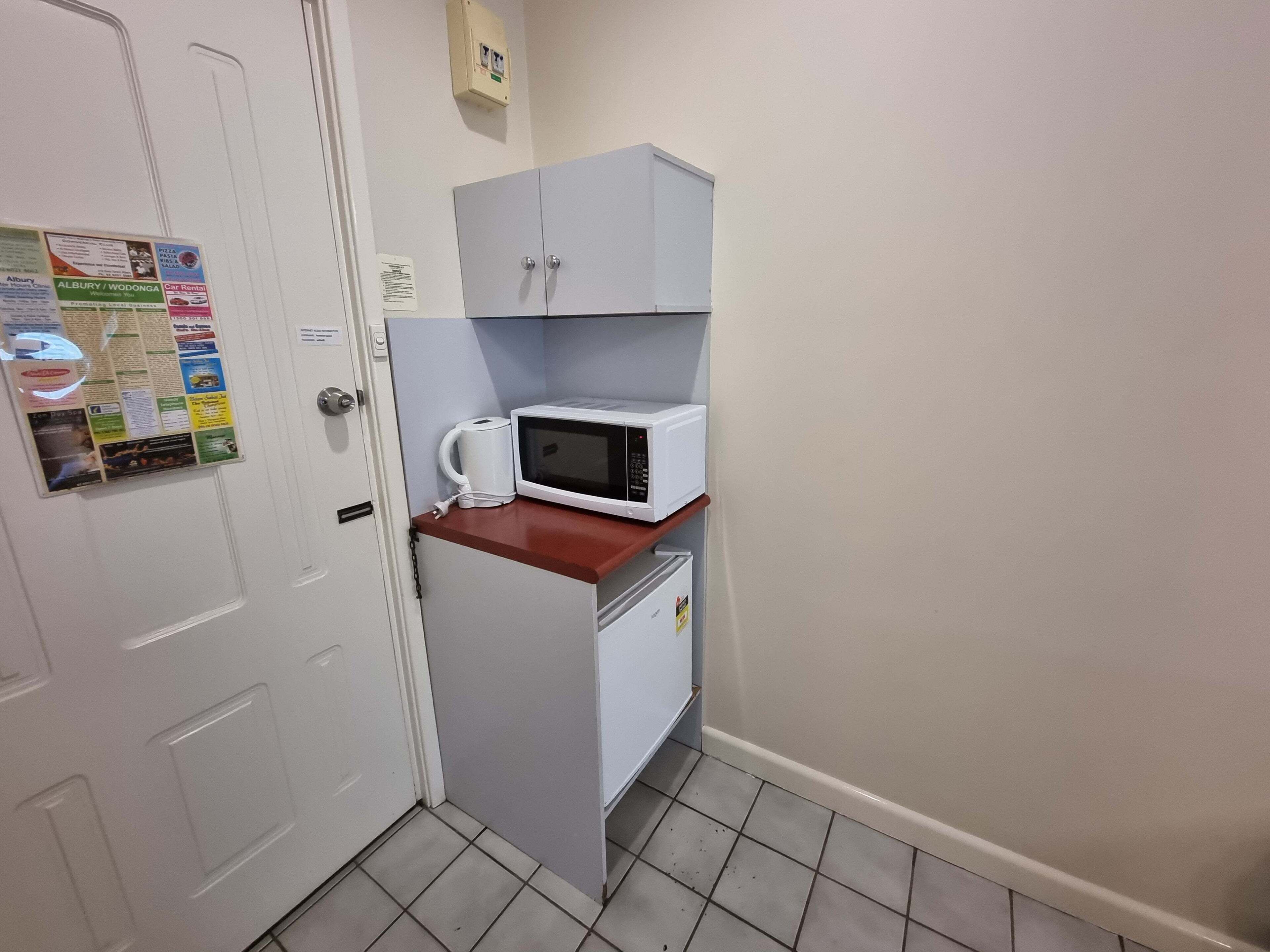 Deluxe Room, 1 Queen Bed, Non Smoking