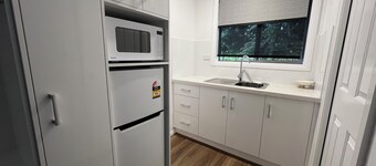 아몬드 인 모텔