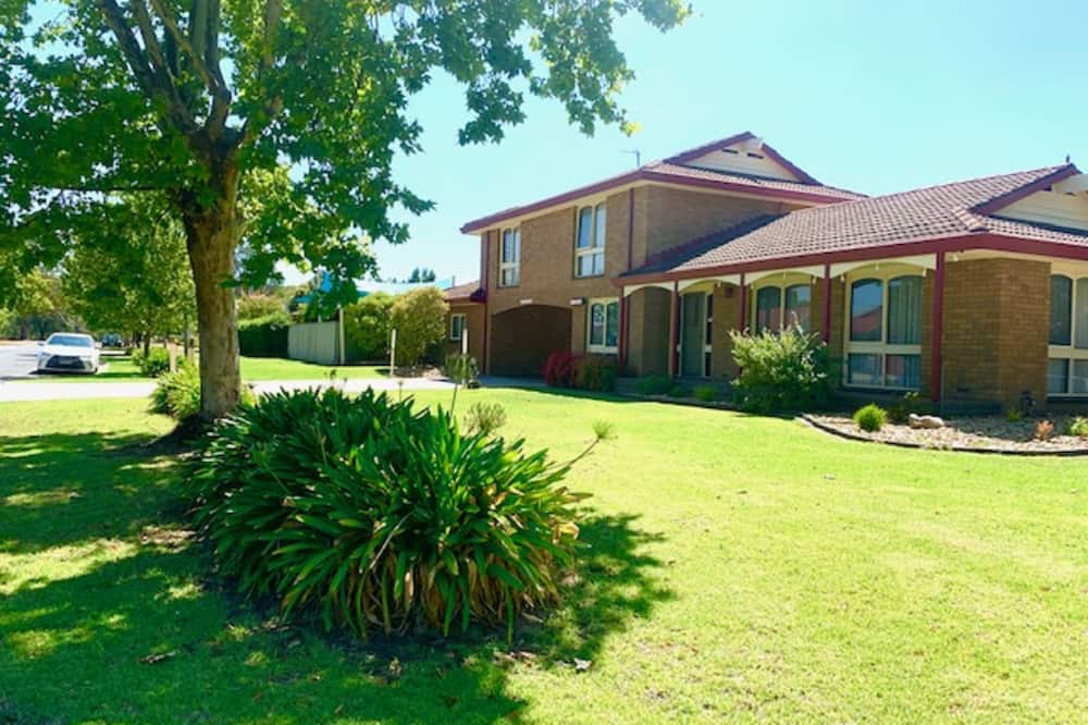 Albury City Motel