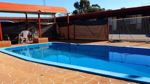 Unclassified image, 5 of 31, button - Ardeanal Motel West Wyalong (West Wyalong)
