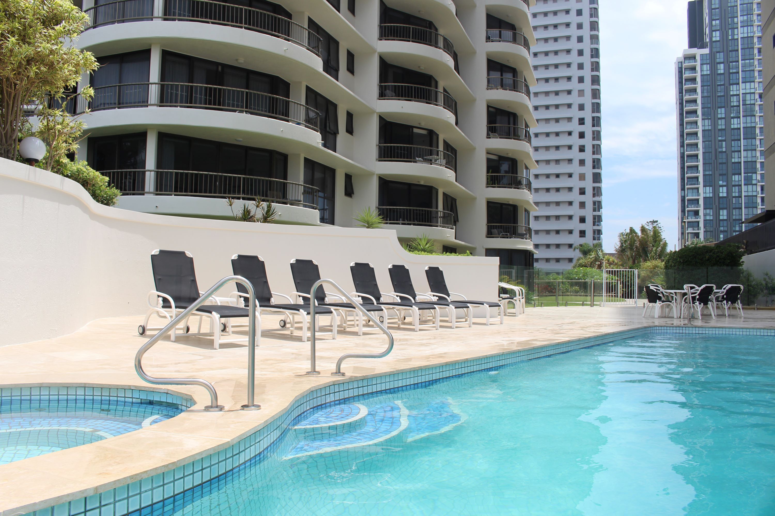 Outdoor pool, pool loungers