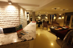 Reception - Allure Bonbon by Karisma Hotels & Resorts (Cartagena)