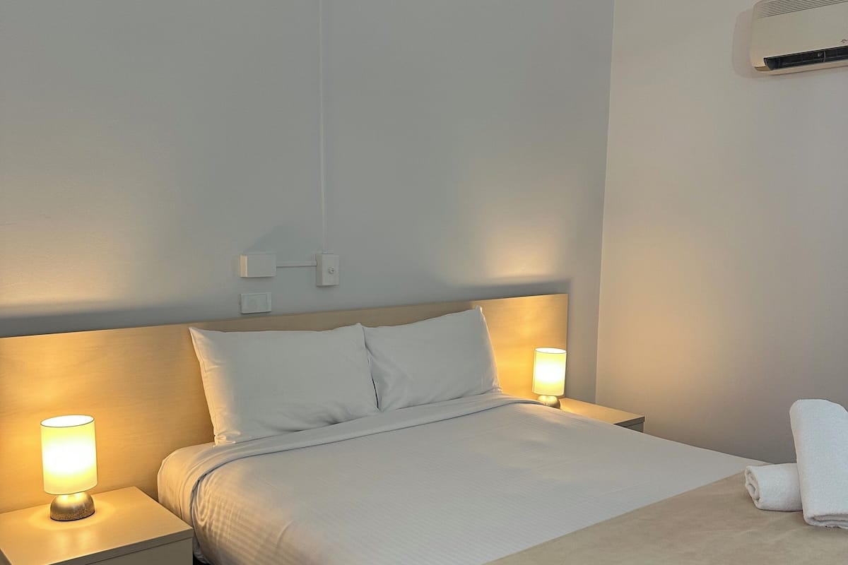 Premium Double Room | 1 bedroom, premium bedding, desk, soundproofing