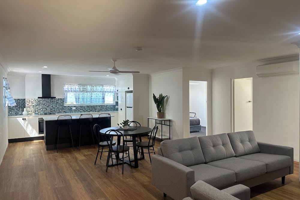 Bentleigh Motor Inn- Coffs Harbour