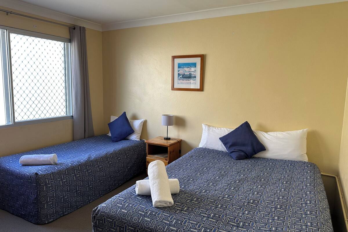 Family Apartment | 1 bedroom, premium bedding, desk, soundproofing