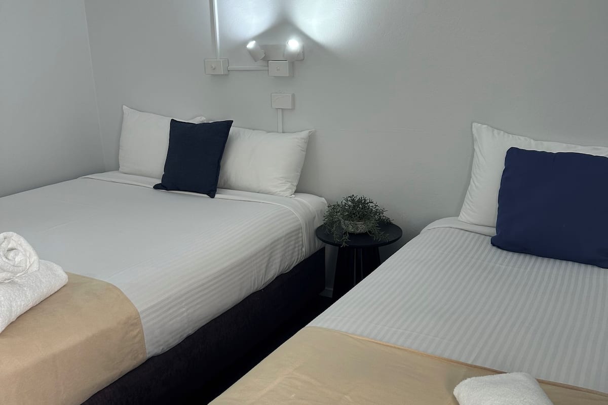 Premium Twin Room | 1 bedroom, premium bedding, desk, soundproofing