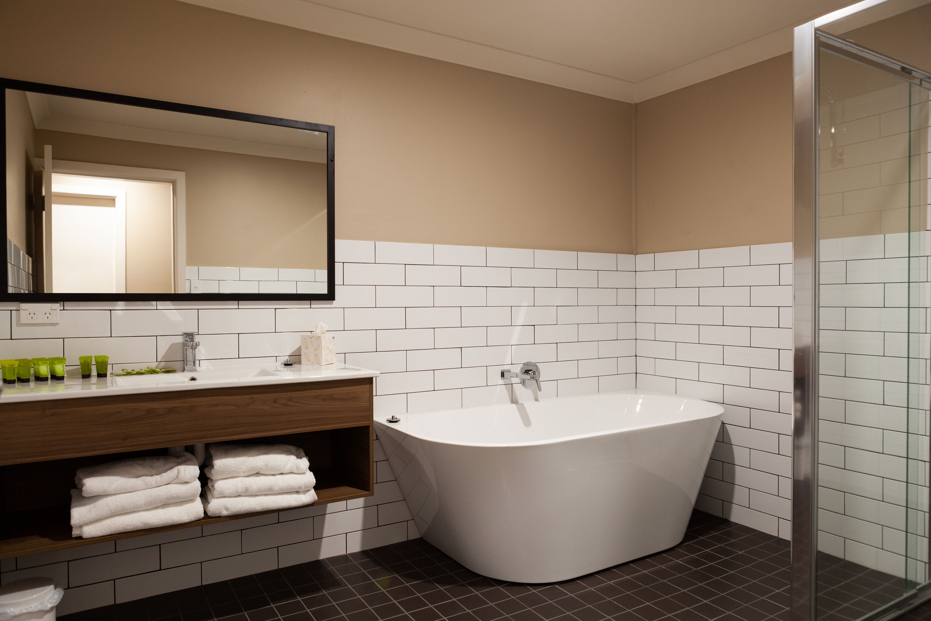 Three Bedroom Apartment | Bathroom
