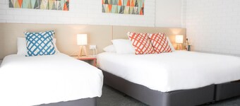 Nightcap at Archer Hotel