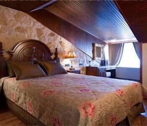 Select Comfort beds, minibar, in-room safe, desk - Kassaros (Metsovo)