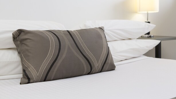 Standard Double Room, 1 Queen Bed | Soundproofing, iron/ironing board, WiFi (free), bed sheets - A line Motel (Griffith)