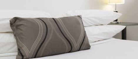 Sistema de insonorización, tabla de planchar con plancha y wifi gratis