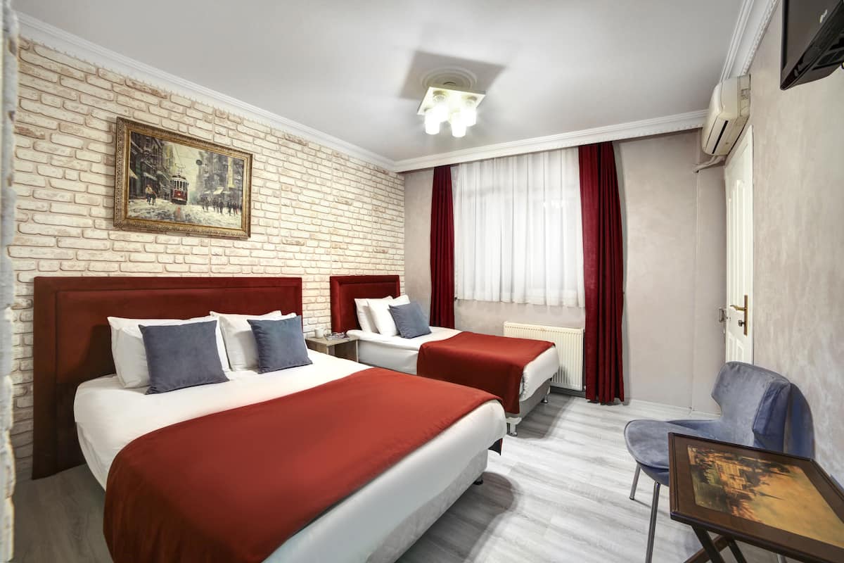 Triple Room | Terrace/patio