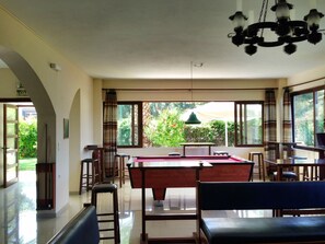 Lobby sitting area - Mastorakis Hotel And Studios (Hersonissos)