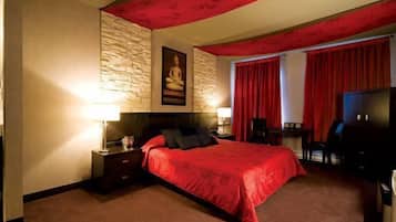 Suite, 1 King Bed | Bureau, fer et planche à repasser, lit d’appoint (supplément)