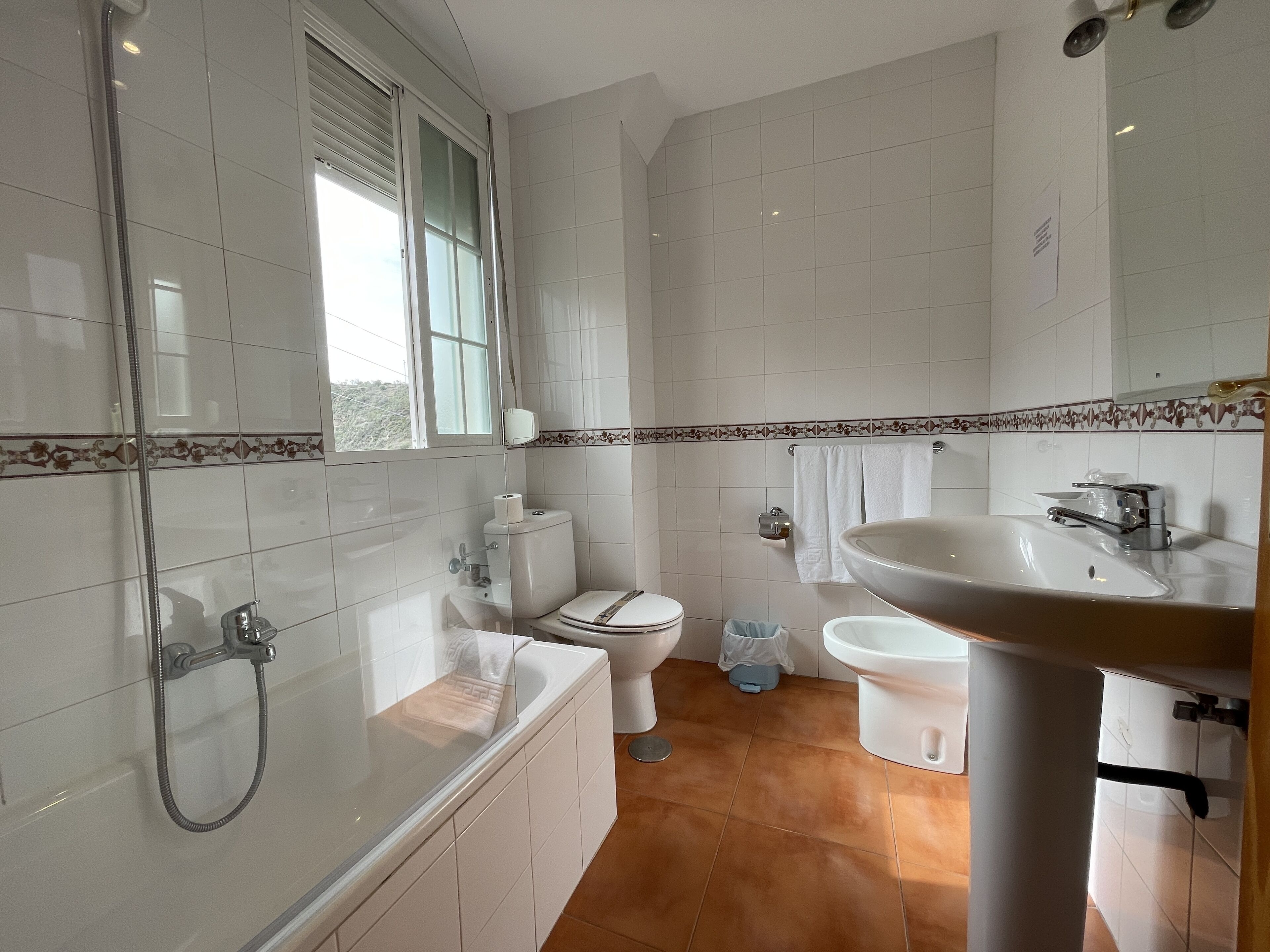 triple room | 1 bedroom, in-room safe, desk, blackout curtains