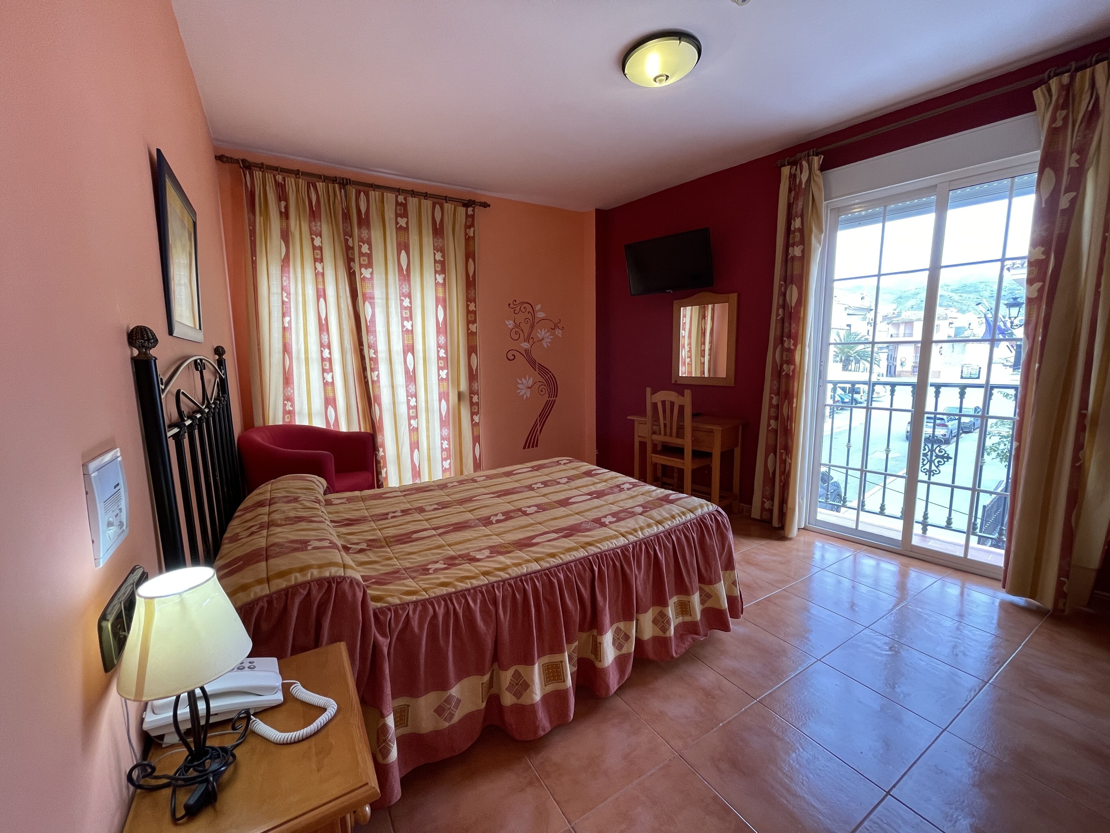 double or twin room | 1 bedroom, in-room safe, desk, blackout curtains