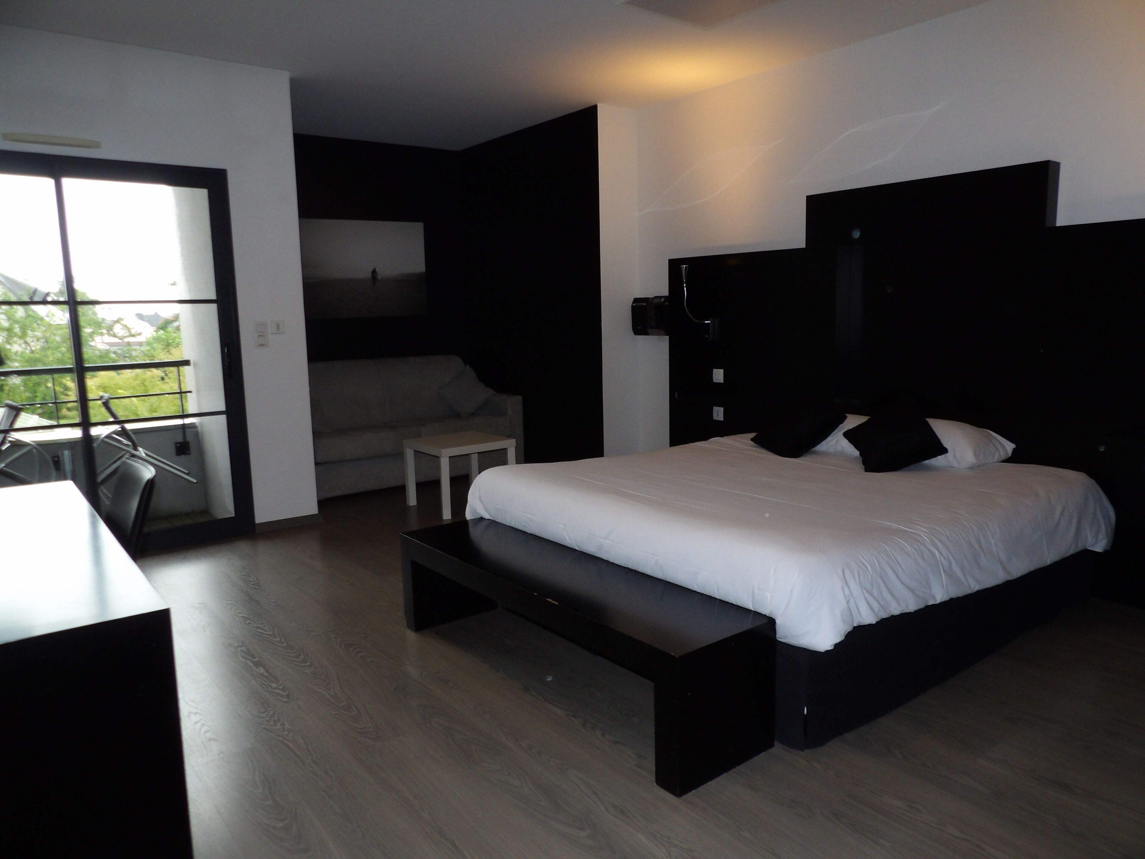 Family Room, 1 King Bed, Non Smoking (with Sofabed)