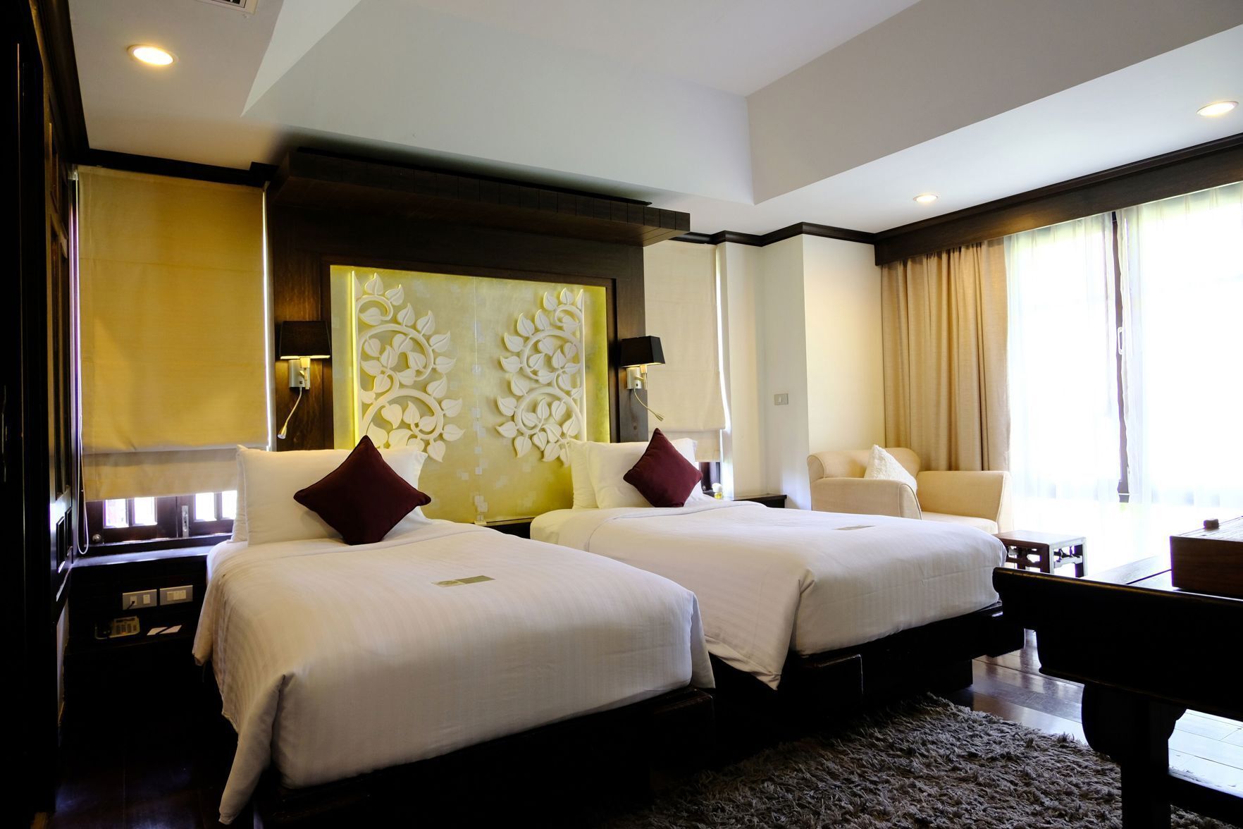 Minibar, in-room safe, desk, soundproofing