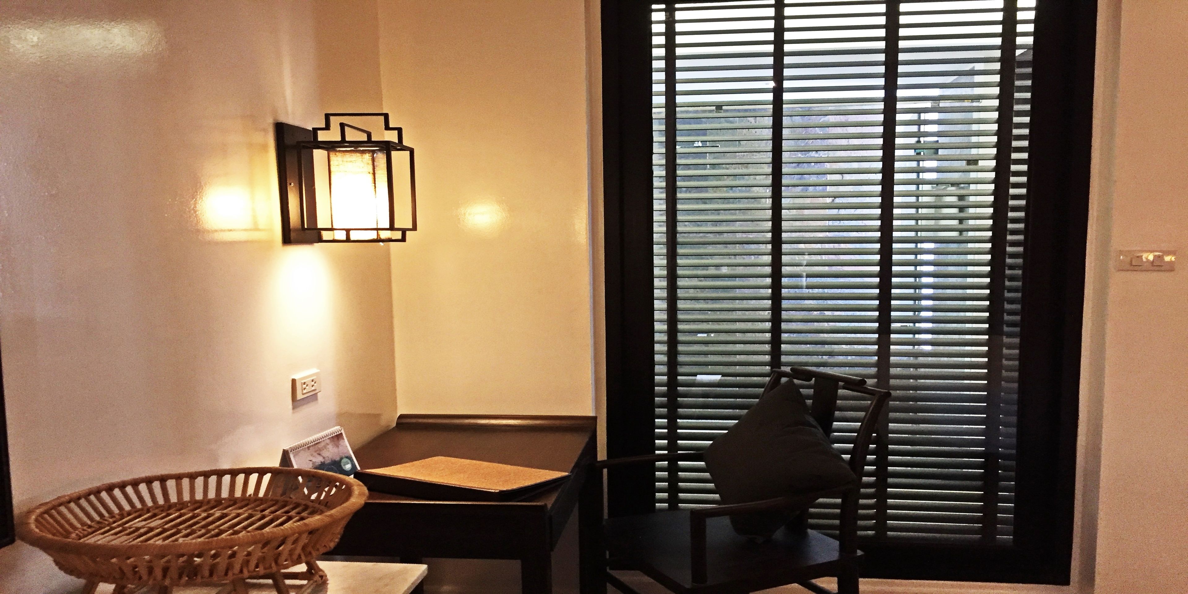 superior room, 1 double or 2 single beds | 1 bedroom, minibar, in-room safe, desk