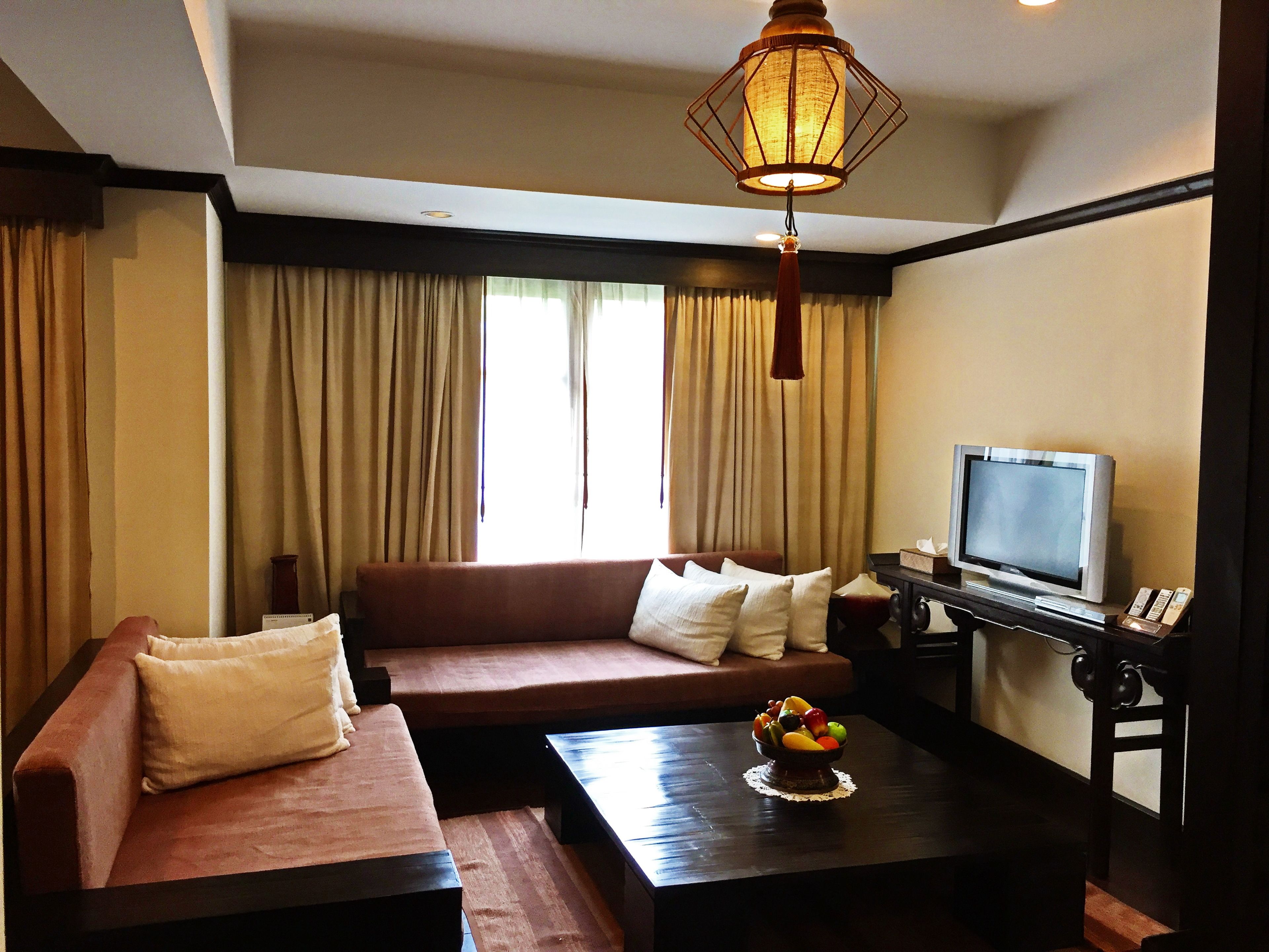 suite, 2 bedrooms | living room | 43-inch led tv with satellite channels, tv, dvd player