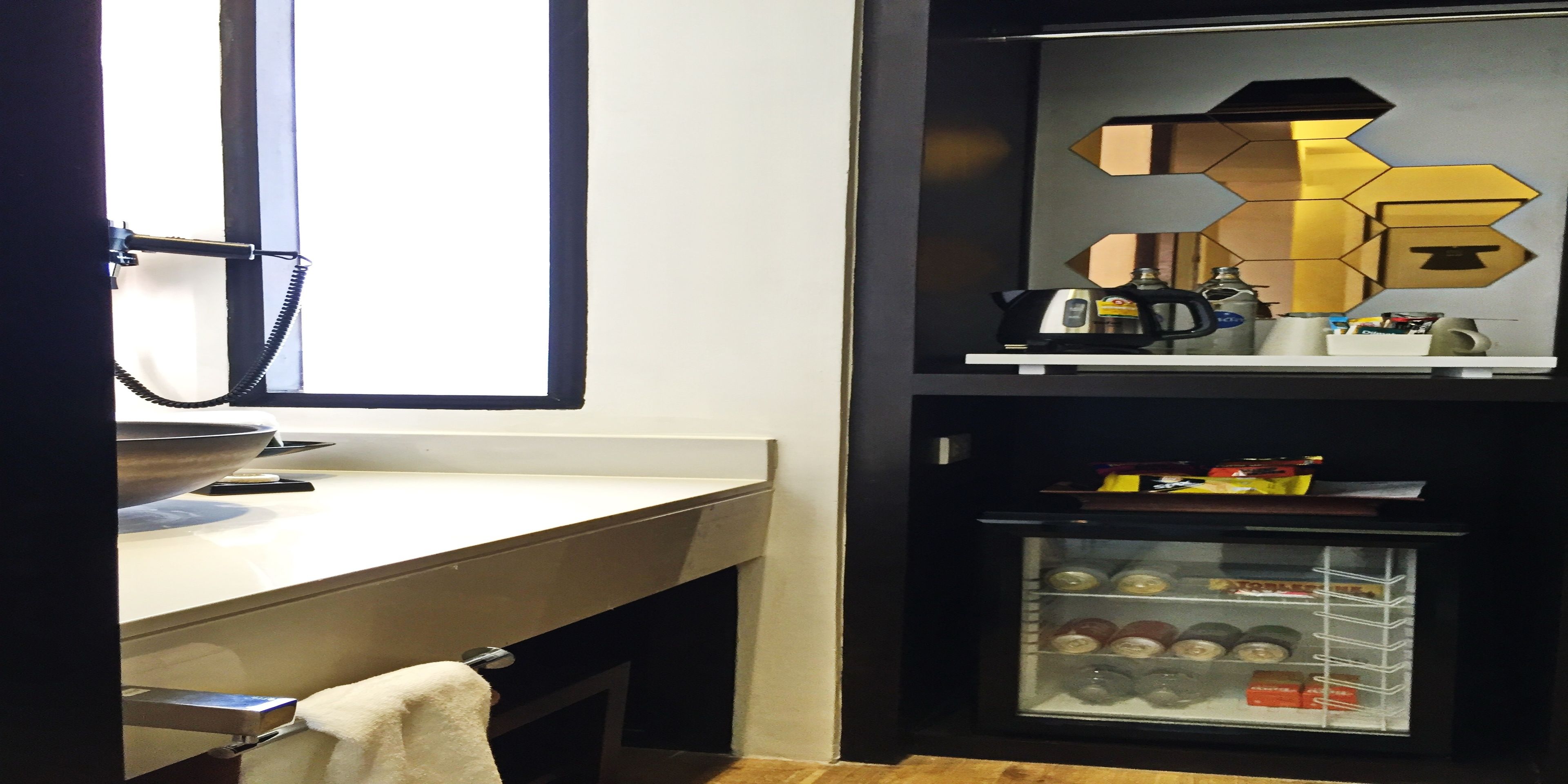 superior room, 1 double or 2 single beds | minibar