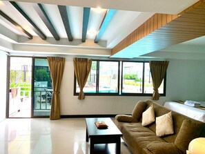 Family Room | Living area