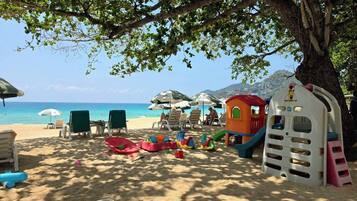 Beach Front Bungalow | Strand-/havudsigt