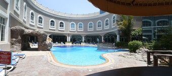 Sharjah Premiere Hotel & Resort
