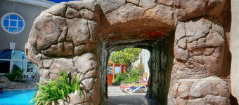 Sharjah Premiere Hotel & Resort