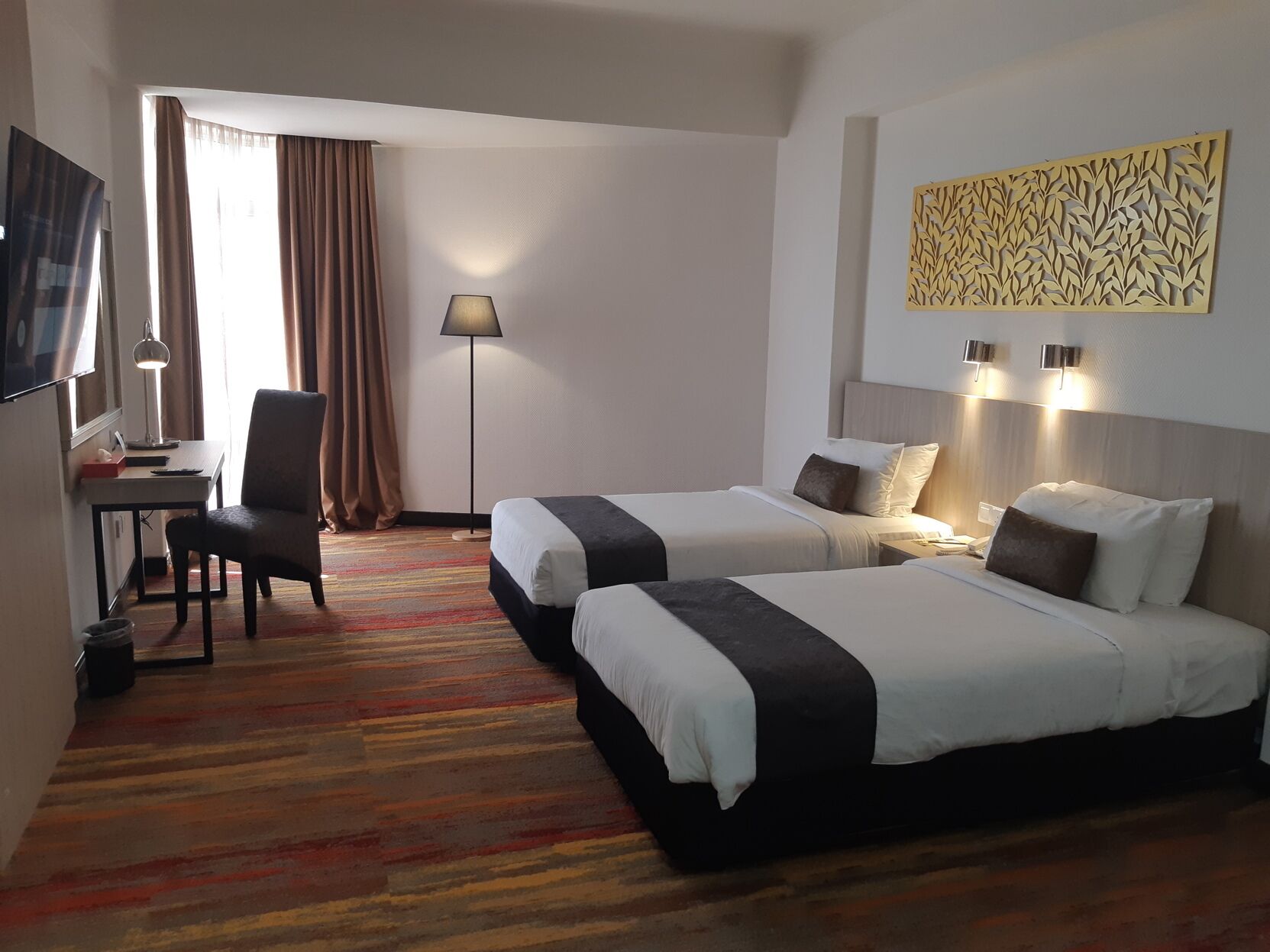 Desk, laptop workspace, soundproofing, iron/ironing board