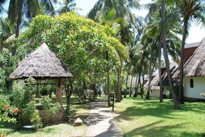 Property grounds - Severin Sea Lodge (Mombasa)