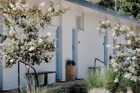 Exterior. The Cudgee at Mudgee