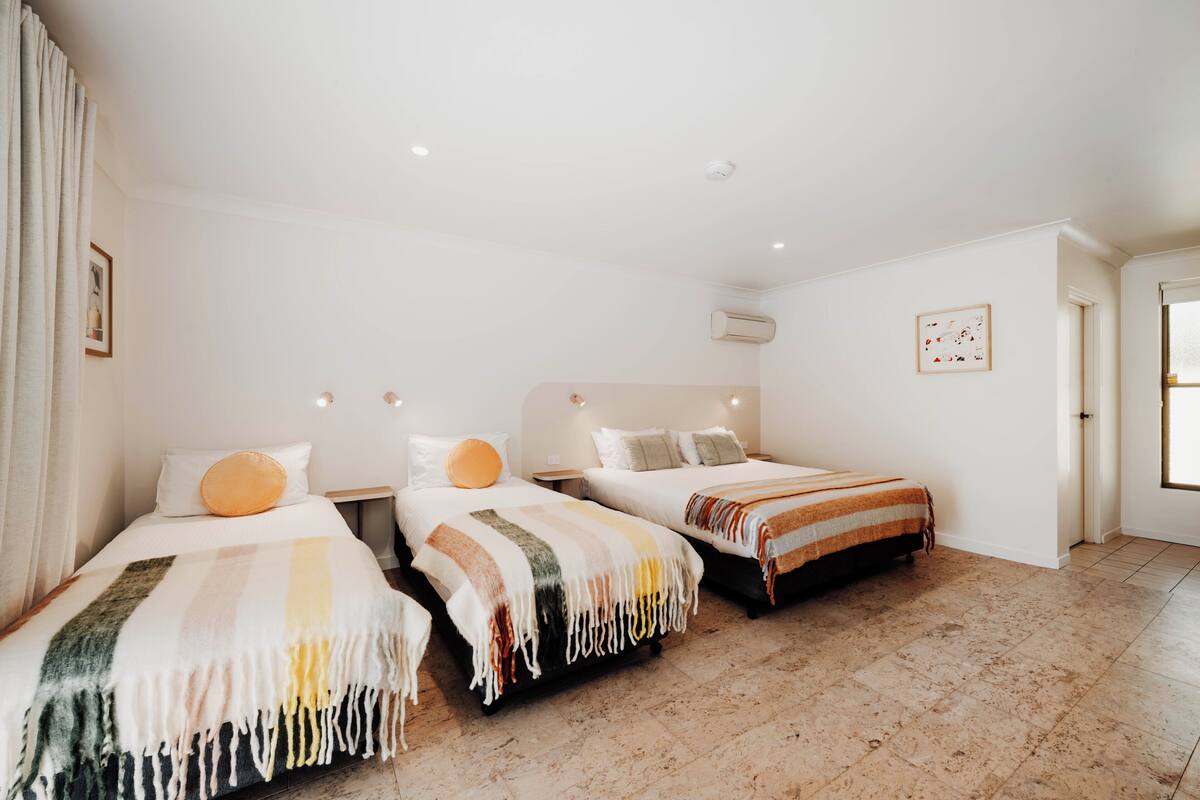 Family Room, Multiple Beds, Non Smoking | 1 bedroom, free WiFi, bed sheets