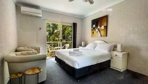 Ropa de cama de alta calidad y wifi gratis