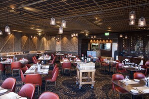 Restaurant - The Executive Inn (New Lambton)