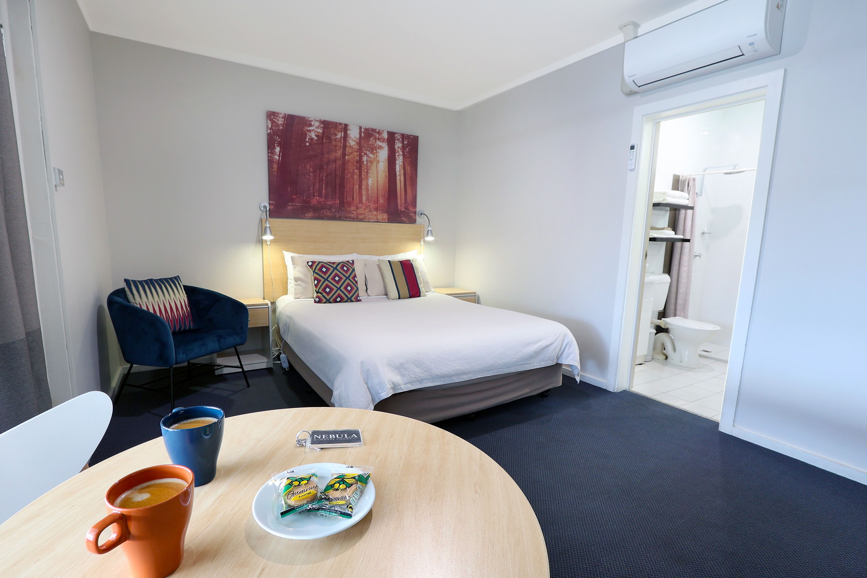 Standard Double Room | 1 bedroom, premium bedding, pillow-top beds, desk
